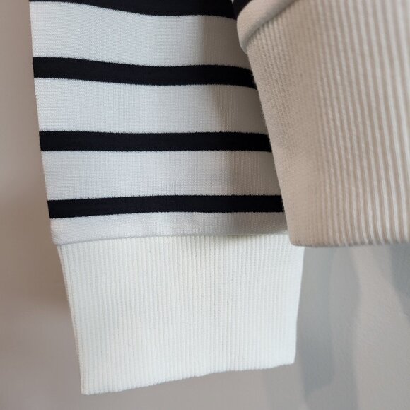 Kaily K Stripe Boucle Paris Sweatshirt Size Large - Picture 5 of 5